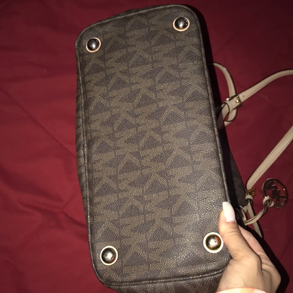 Michael Kors bag - Picture 3 of 3